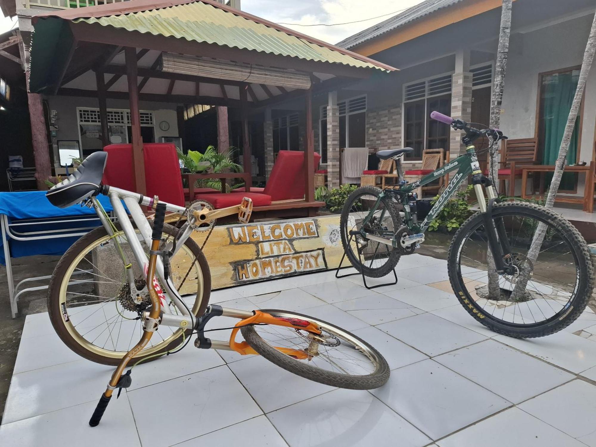 Lita Homestay Gili Trawangan Extérieur photo